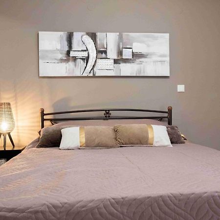 Laconian Collection "Nefeli" Boutique Apartment Sparta Exterior photo