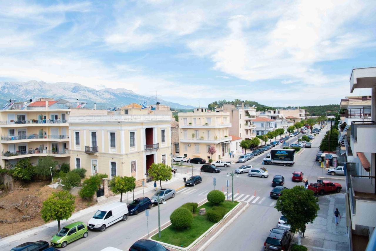 Laconian Collection "Nefeli" Boutique Apartment Sparta Exterior photo